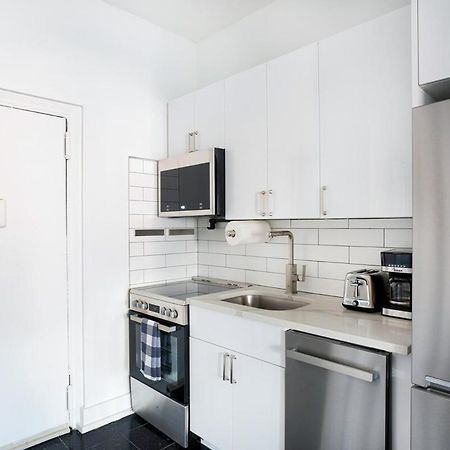 444-5C Newly Renovated Studio Midtown West W&D Apartment New York City Exterior photo